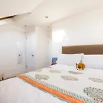 The Montagu - 2 Bedrooms With Terrace In Kensington