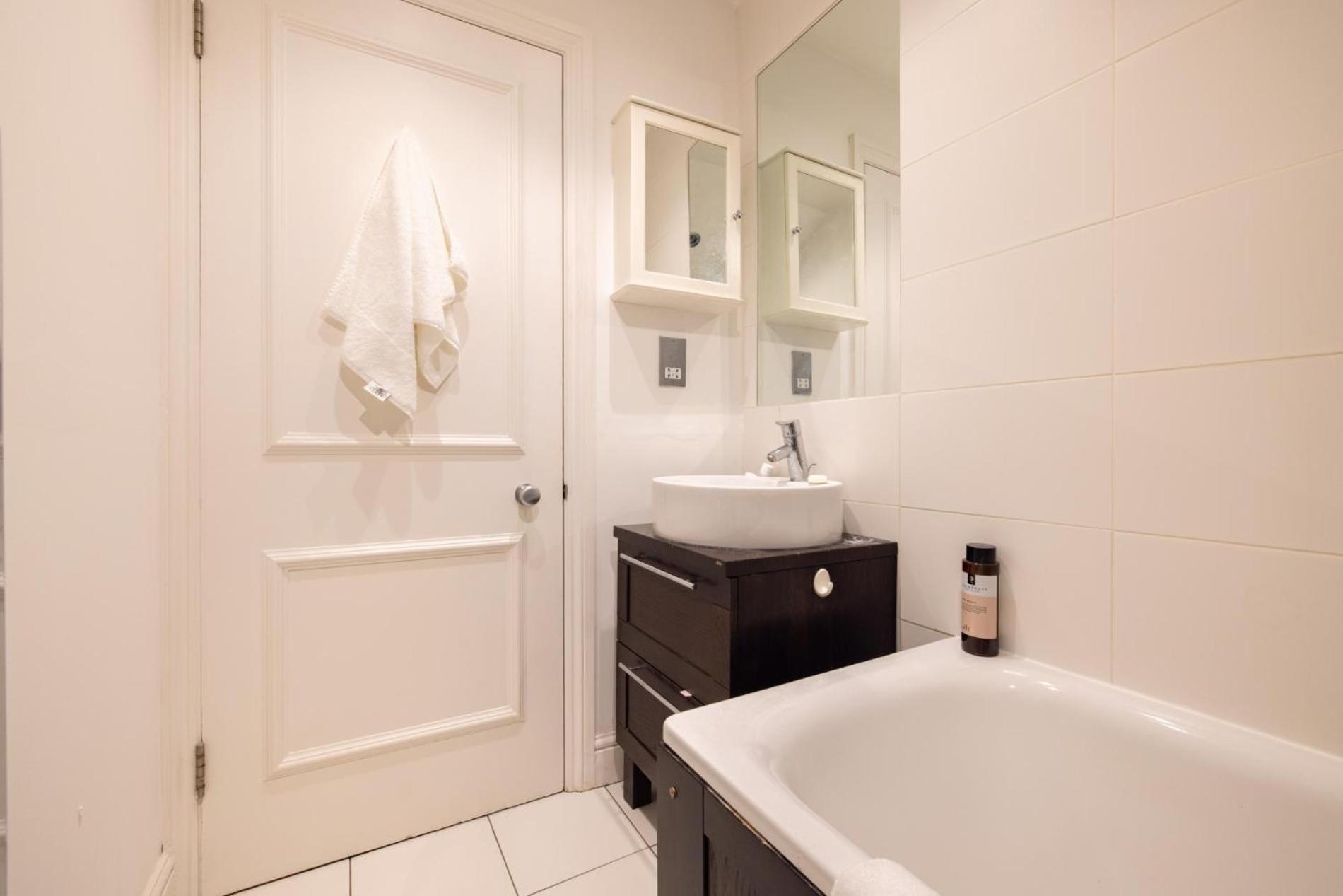 Apartment The Montagu - 2 Bedrooms With Terrace In Kensington London